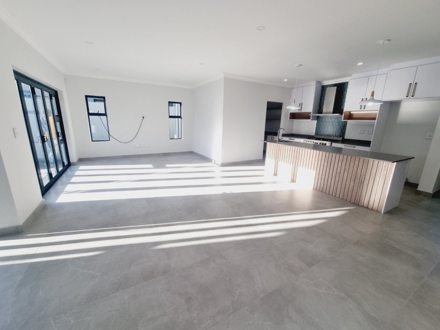 3 Bedroom Property for Sale in Sandown Western Cape